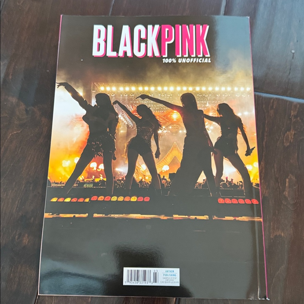 K-pop BLACKPINK Magazine - Picture 2 of 2
